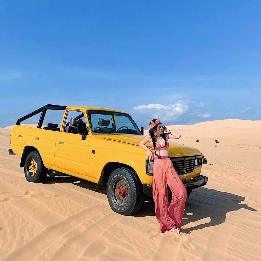 Thuê xe jeep tại đồi cát Phan Thiết