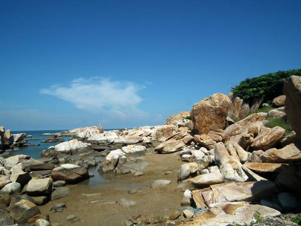Bãi đá ấn tượng tại Mũi Kê Gà Phan Thiết