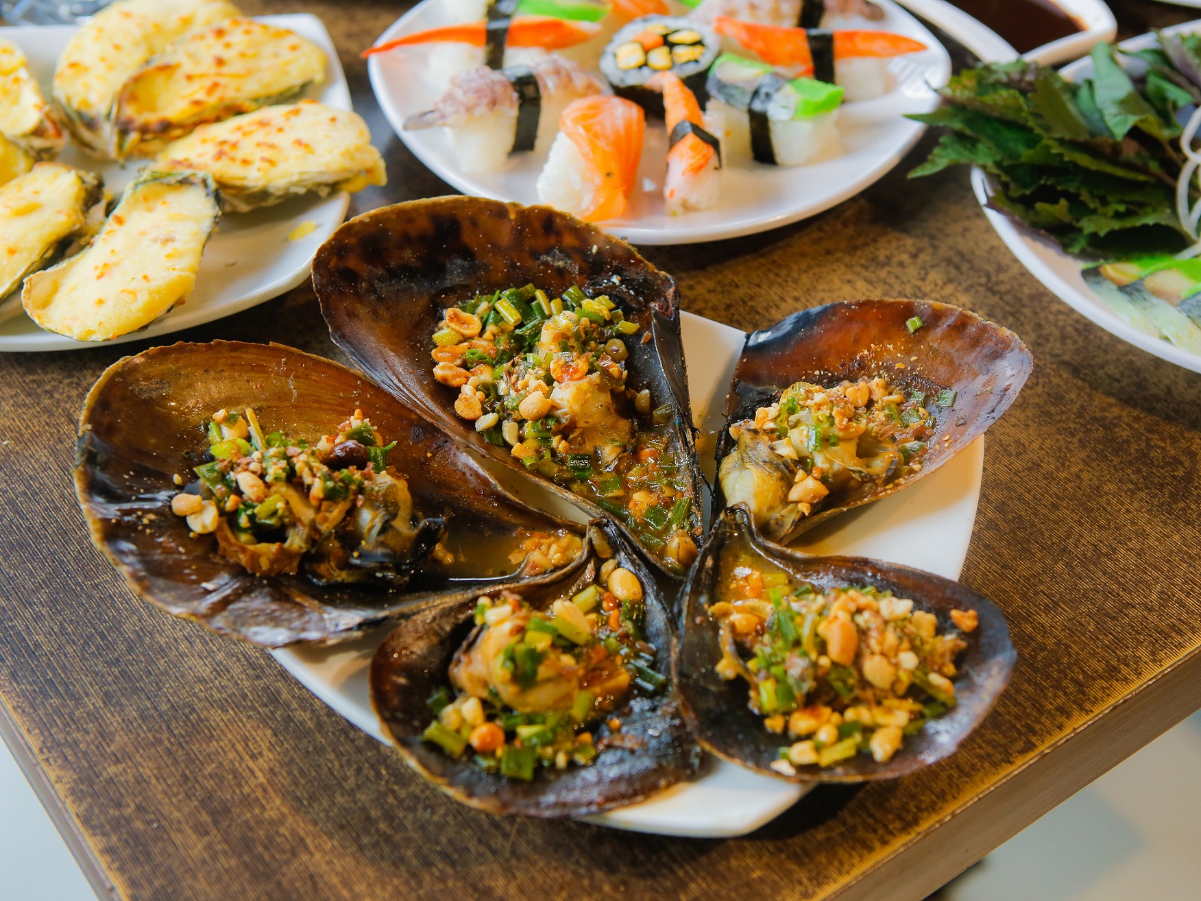 Sò quạt nướng mỡ hành