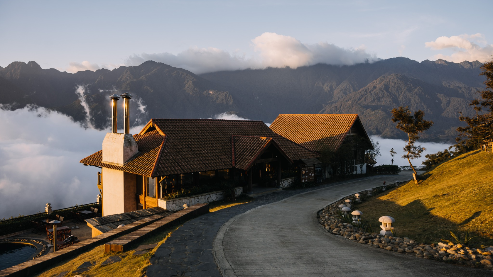 Không gian phòng khách sang trọng tại Ville De Mont Mountain Resort