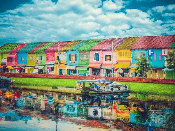 Tác phẩm “Bến Bình Đông-Burano của Sài Gòn” của tác giả Nguyễn Hoàng Phát
