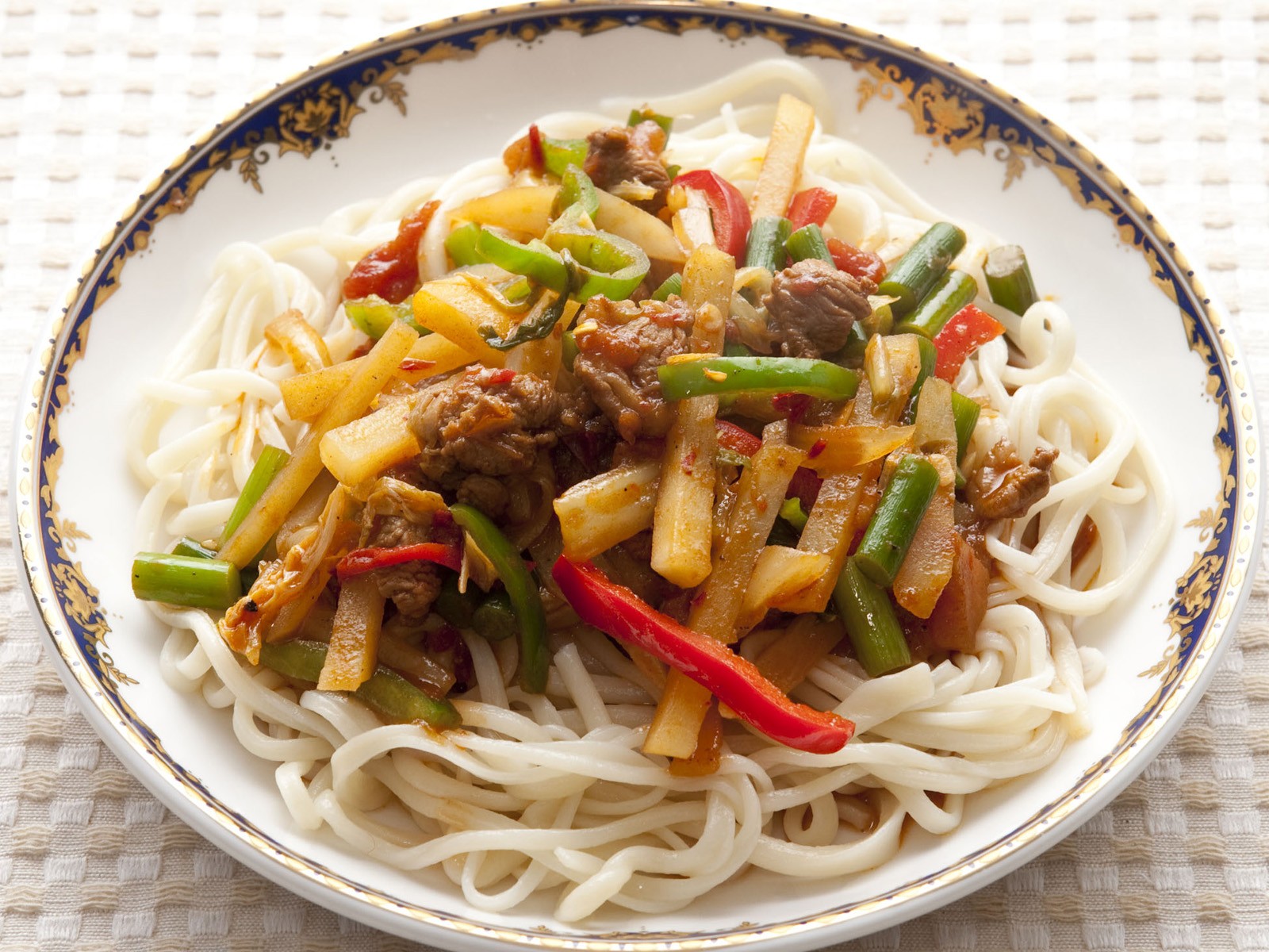 Du lịch Tân Cương - Mì Lagman
