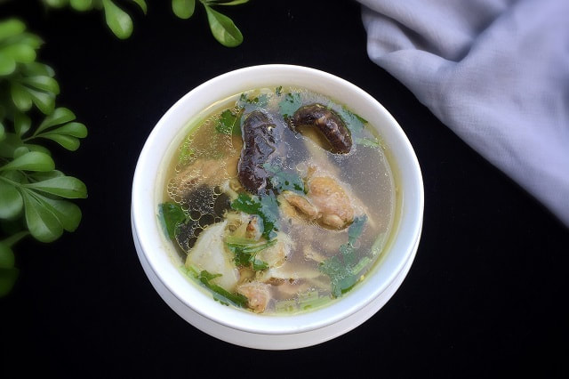 Bồ câu hầm Hoàng Sơn đặc sản ẩm thực An Huy