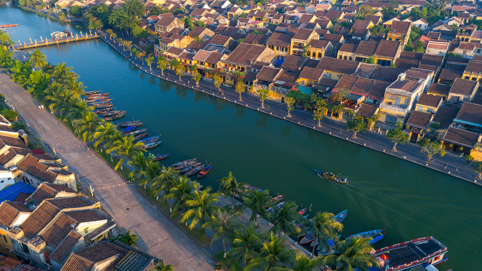 Báo Anh vinh danh 2 điểm đến Việt Nam vào top đẹp nhất thế giới
