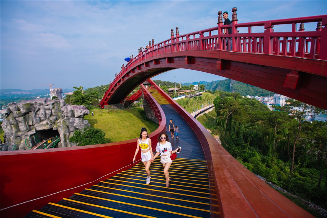 du-lich-vinh-ha-long-ivivu-9 du-lich-vinh-ha-long-ivivu-9