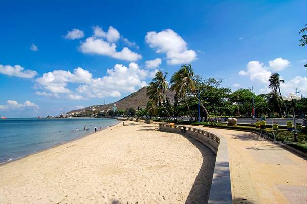 Khu vực bãi trước cũng rất sạch sẽ và không hề thấy bóng dáng của rác thải.  Ảnh: FB Yêu Vũng Tàu