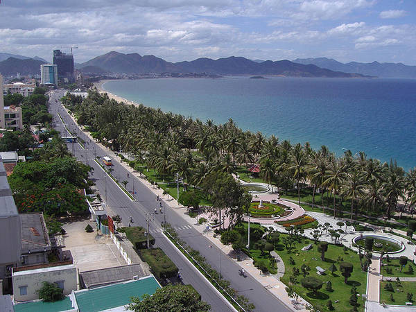 Thành phố biển Nha Trang - nơi có rất nhiều những hoạt động giải trí thú vị.