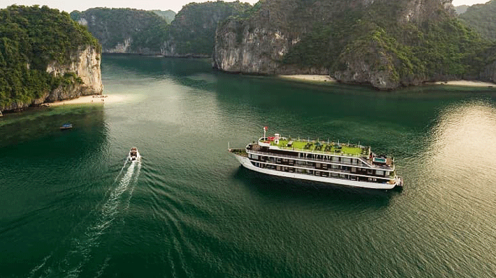 Du thuyền Dora Cruise Hạ Long sang trọng