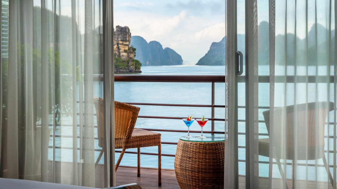View boong tàu Du thuyền Capella Hạ Long View boong tàu Du thuyền Capella Hạ Long