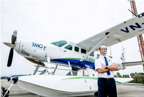 Du thuyền Lazalee Cruises trên Vịnh Hạ Long