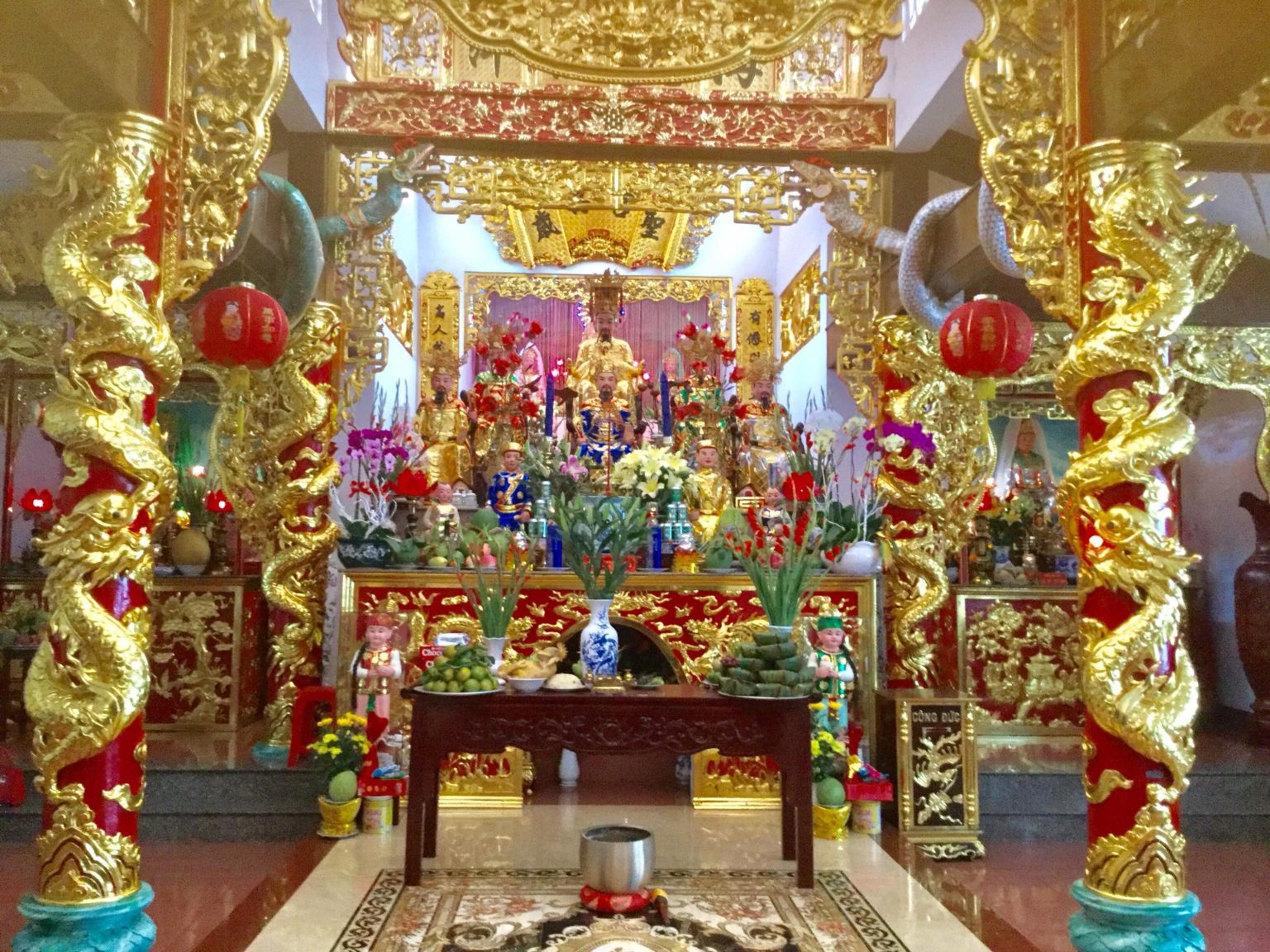 Tượng Đức Thánh Trần Hưng Đạo trong lễ hội Vũng Tàu