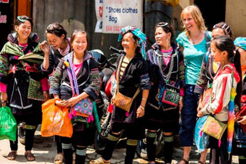 Du lịch Sapa trải nghiệm văn hóa và ẩm thực người H’mong