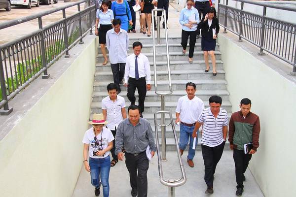 Người dân Đà Nẵng trải nghiệm đường hầm ra biển Mỹ Khê