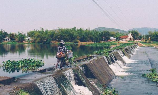 Vẻ đẹp bình dị của đập ngăn nước Tam Giang Phú Yên