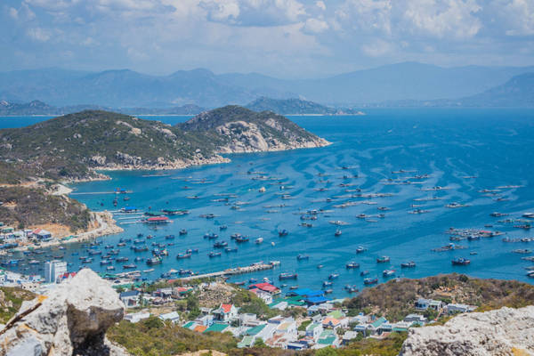 Du lịch Cam Ranh khám phá cụm đảo Tam Bình hoang sơ