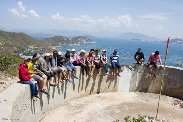 Lặn ngắm san hô tại đảo Bình Ba Cam Ranh