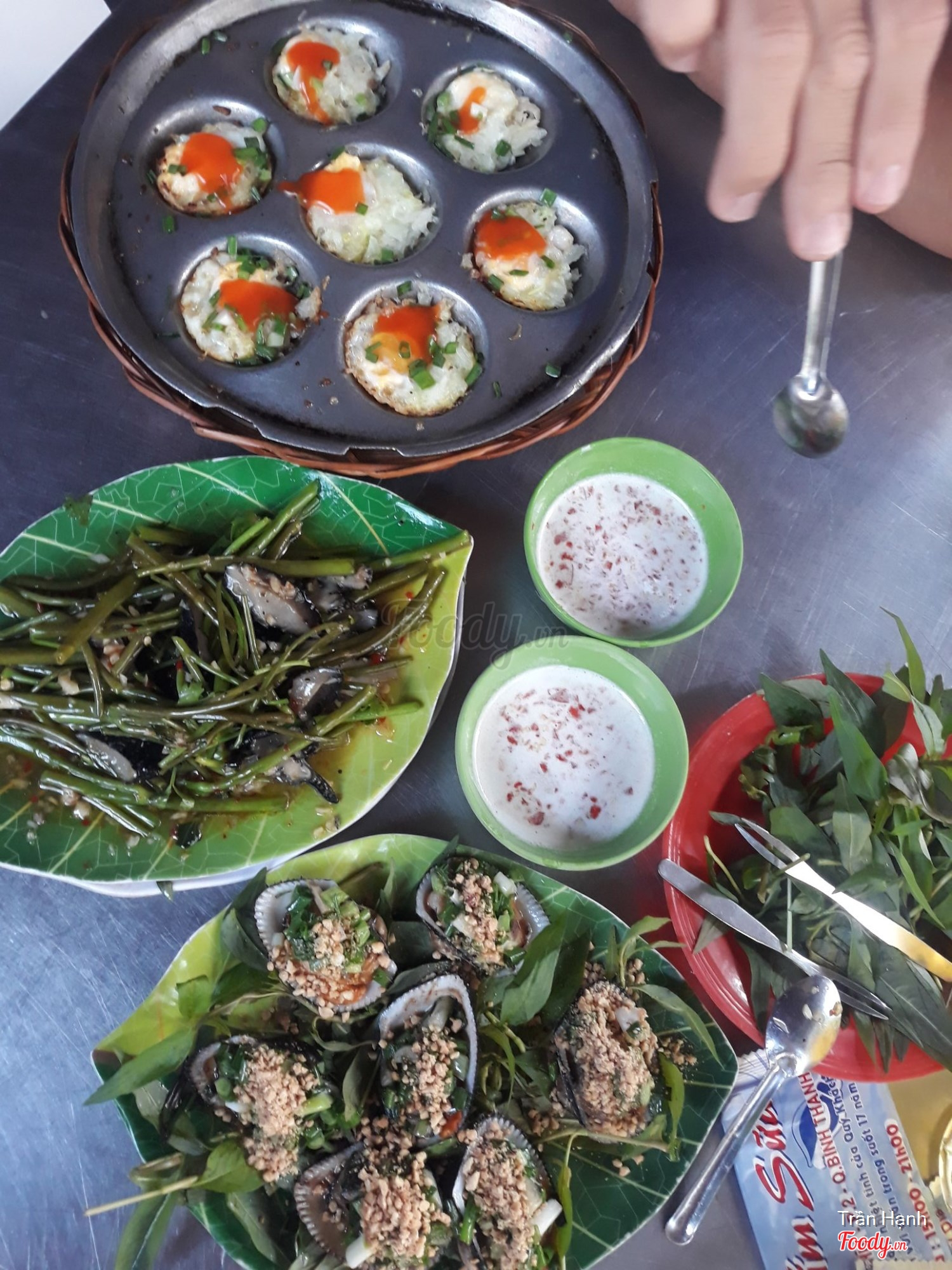 Ốc mắm sữa chợ Bà Chiểu hấp dẫn