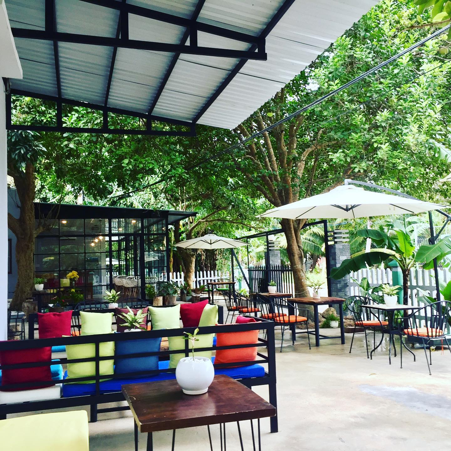 Ảnh: Fb Eden-House & Coffee Con Dao.