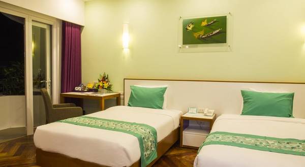 emm-hotel-hue-khach-san-vua-moi-vua-xinh-ngay-giua-long-co-do-ivivu-6 emm-hotel-hue-khach-san-vua-moi-vua-xinh-ngay-giua-long-co-do-ivivu-6