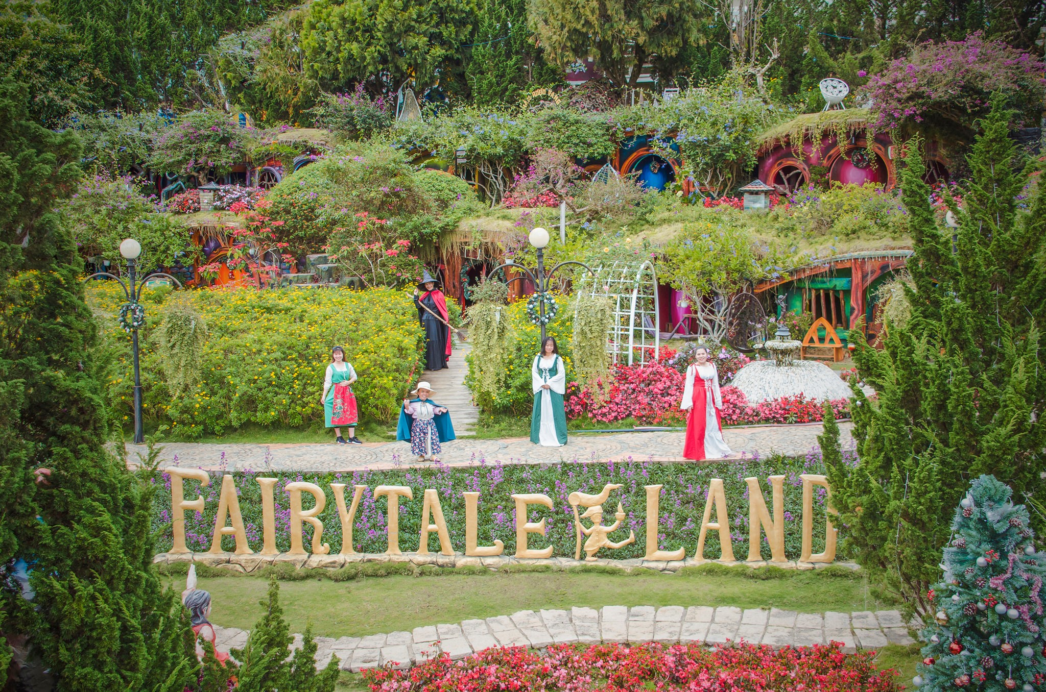 fairytale-land-da-lat-ivivu Fairytale-Land-Da-Lat-ivivu