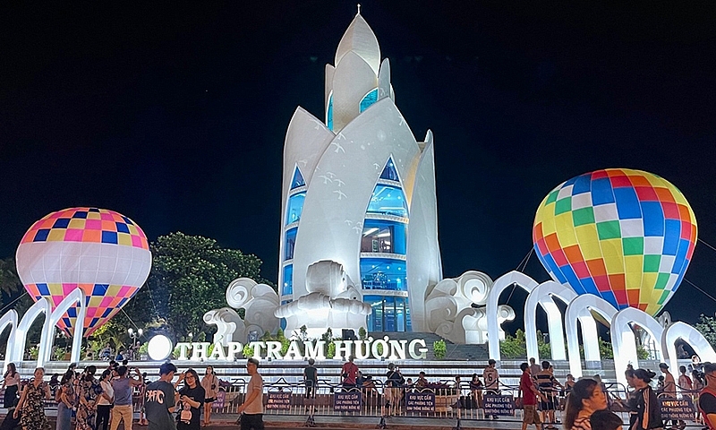Tháp Trầm Hương biểu tượng của Nha Trang
