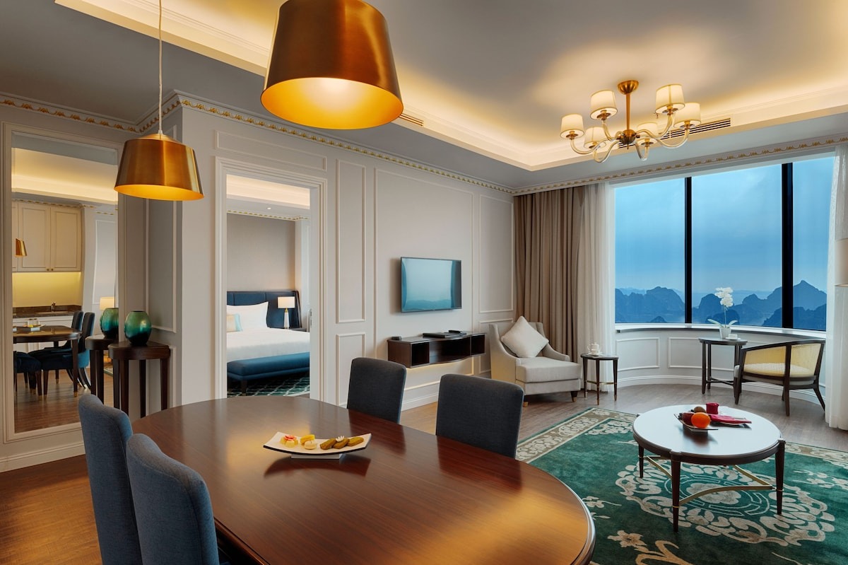 FLC -Hạ- Long -Bay- Golf- Club - Luxury- Resort-ivivu-3