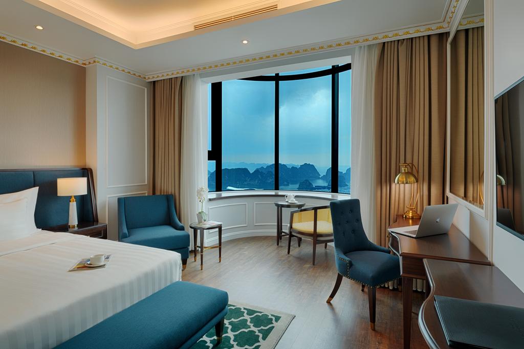 FLC Luxury Hạ Long không gian xanh
