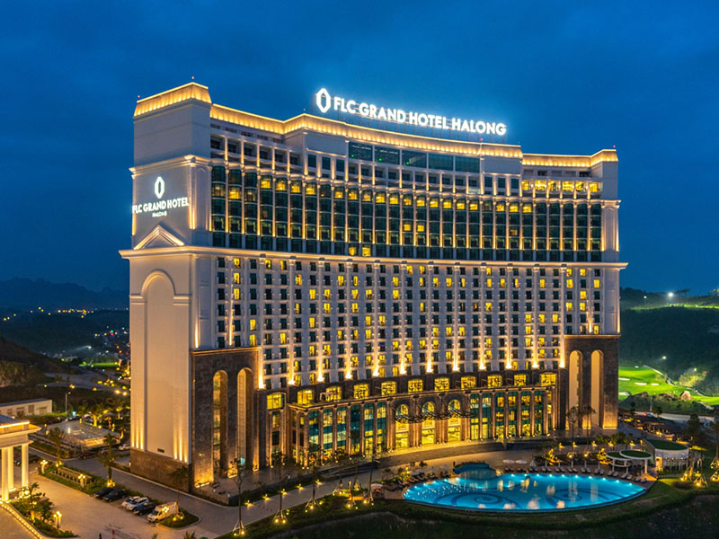Flash Sale cùng chuỗi FLC: Thưởng trọn một Việt Nam duyên dáng
