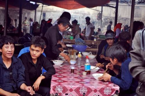 Dân phượt thường chọn những quán ăn ngon, rẻ và ít người biết.