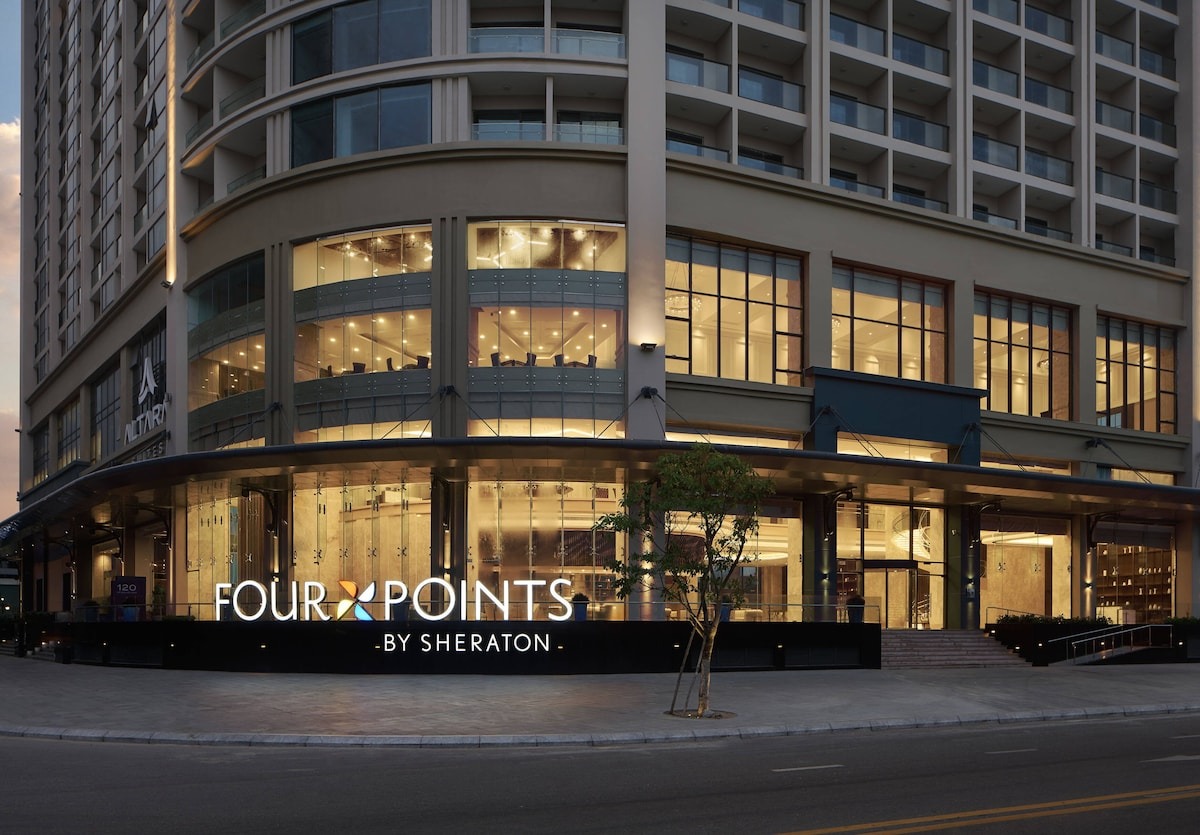 Four-Points-by-Sheraton-Đà-Nẵng-ivivu