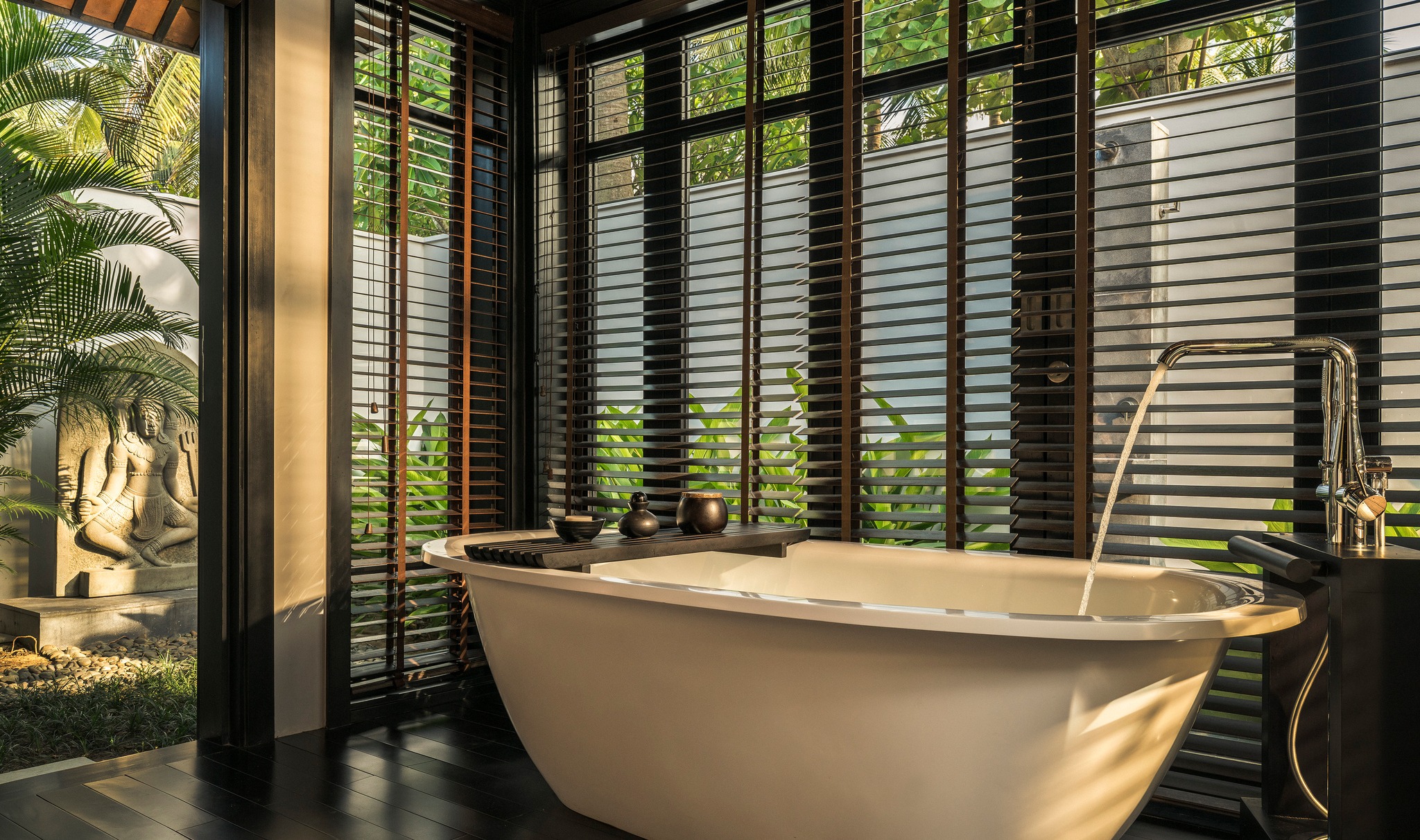 Four Seasons Nam Hải phòng tắm riêng tư