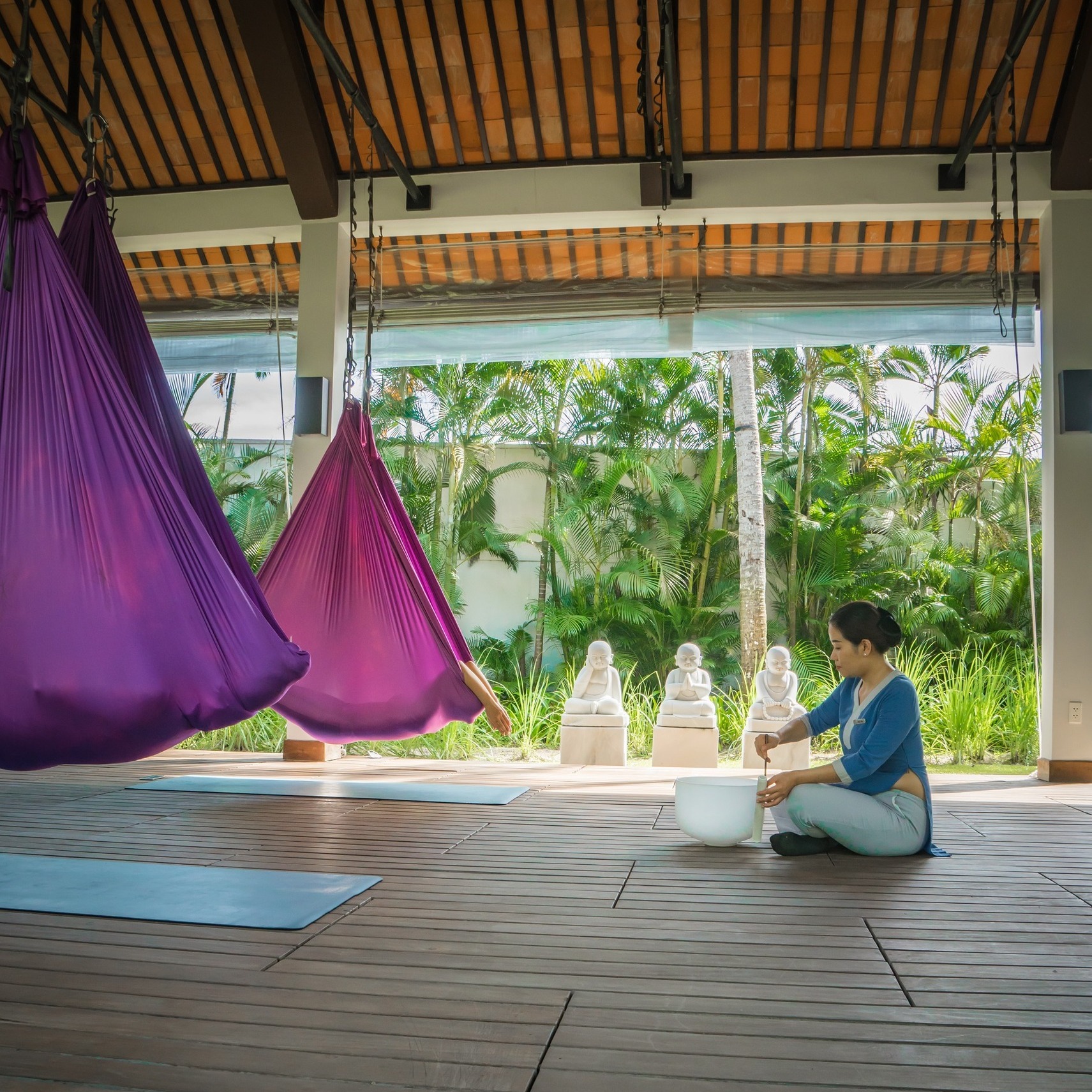 Four Seasons Nam Hải thiền định trong võng lụa