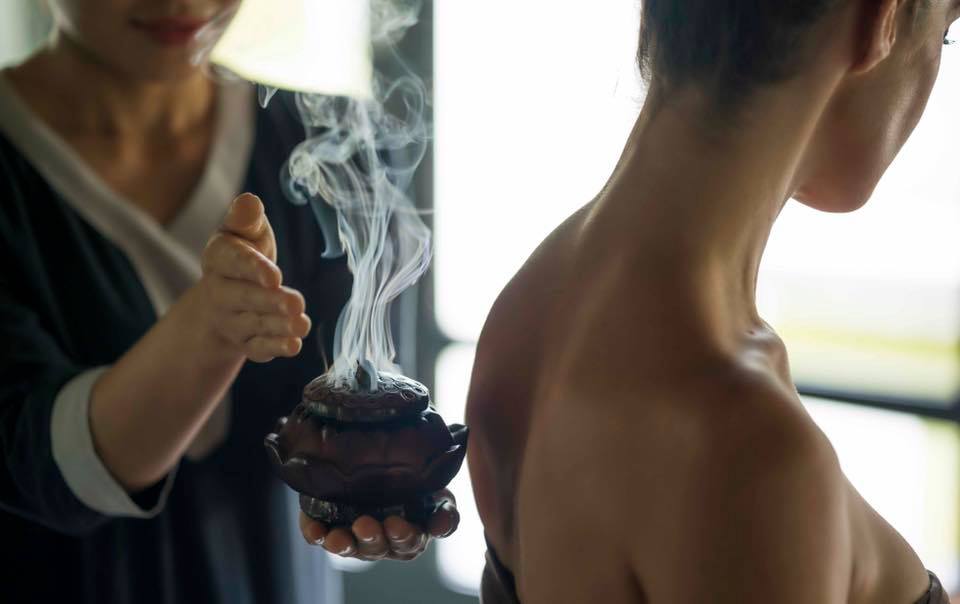 Liệu pháp xông hơi.