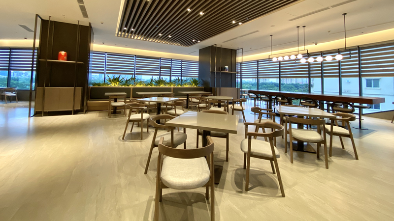 Buffet sáng nhà hàng Relis Fraser Residence Hà Nội