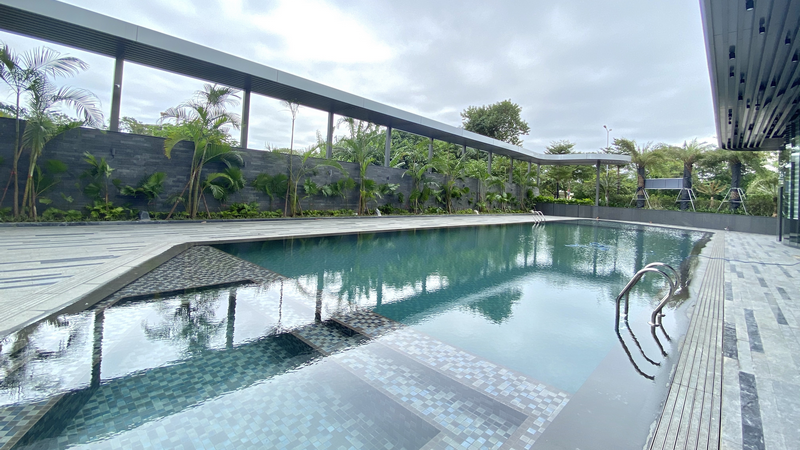Hồ bơi Fraser Residence Hà Nội