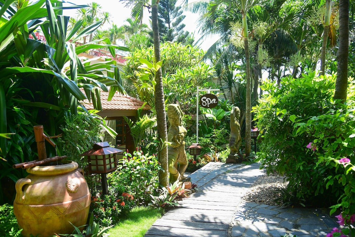 Furama-Đà-Nẵng-ivivu-9