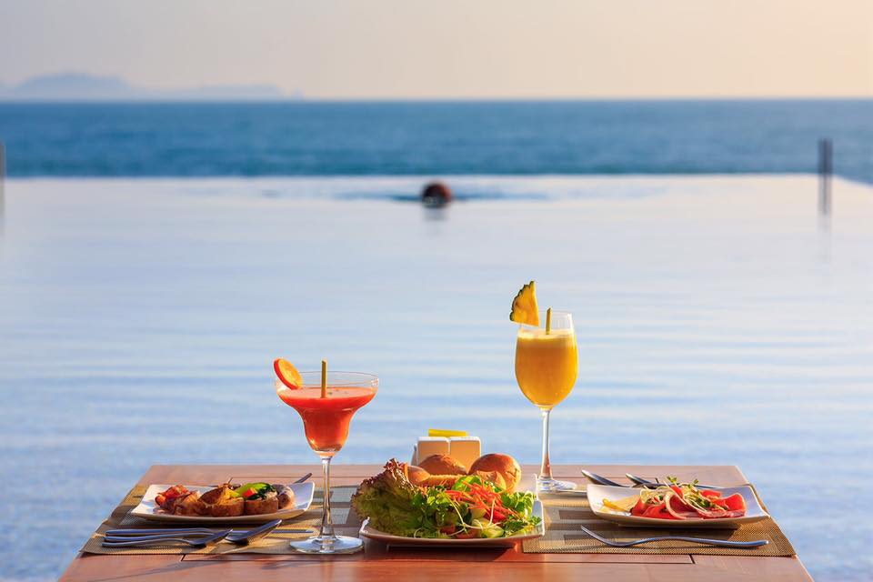 Fusion-Resort-Cam-Ranh-ivivu-11