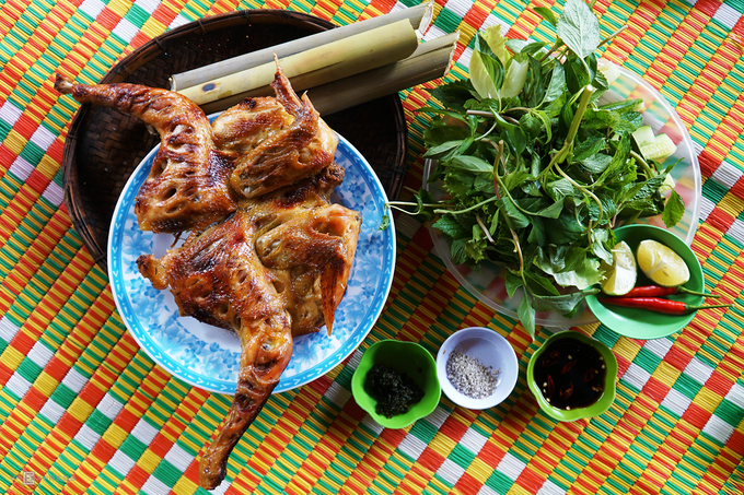 Gà nướng, cơm lam – đặc sản dân dã của núi rừng Tây Nguyên