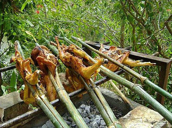 ganuong-1 12 đặc sản Tây Nguyên - Cùng iVIVU