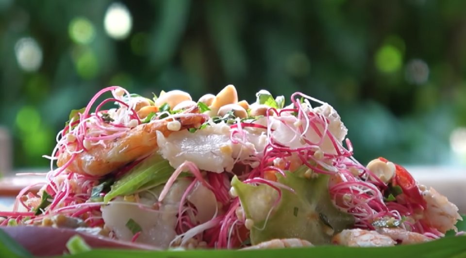Gỏi bông bần món ăn miền Tây