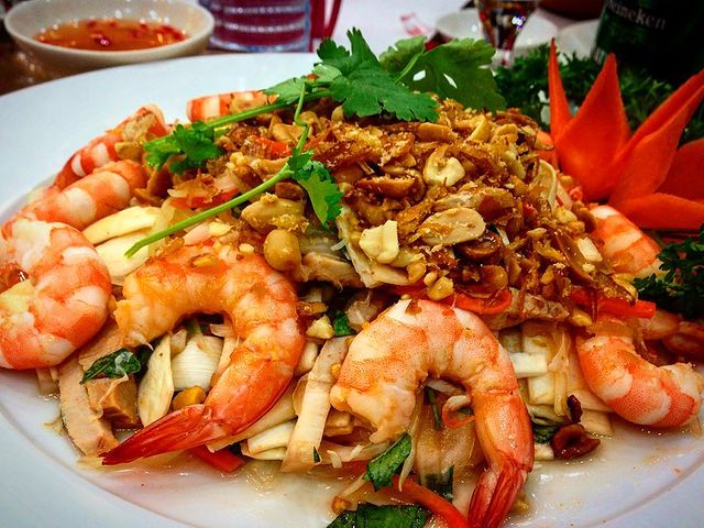 Gỏi củ hũ dừa - Đặc sản Bến Tre