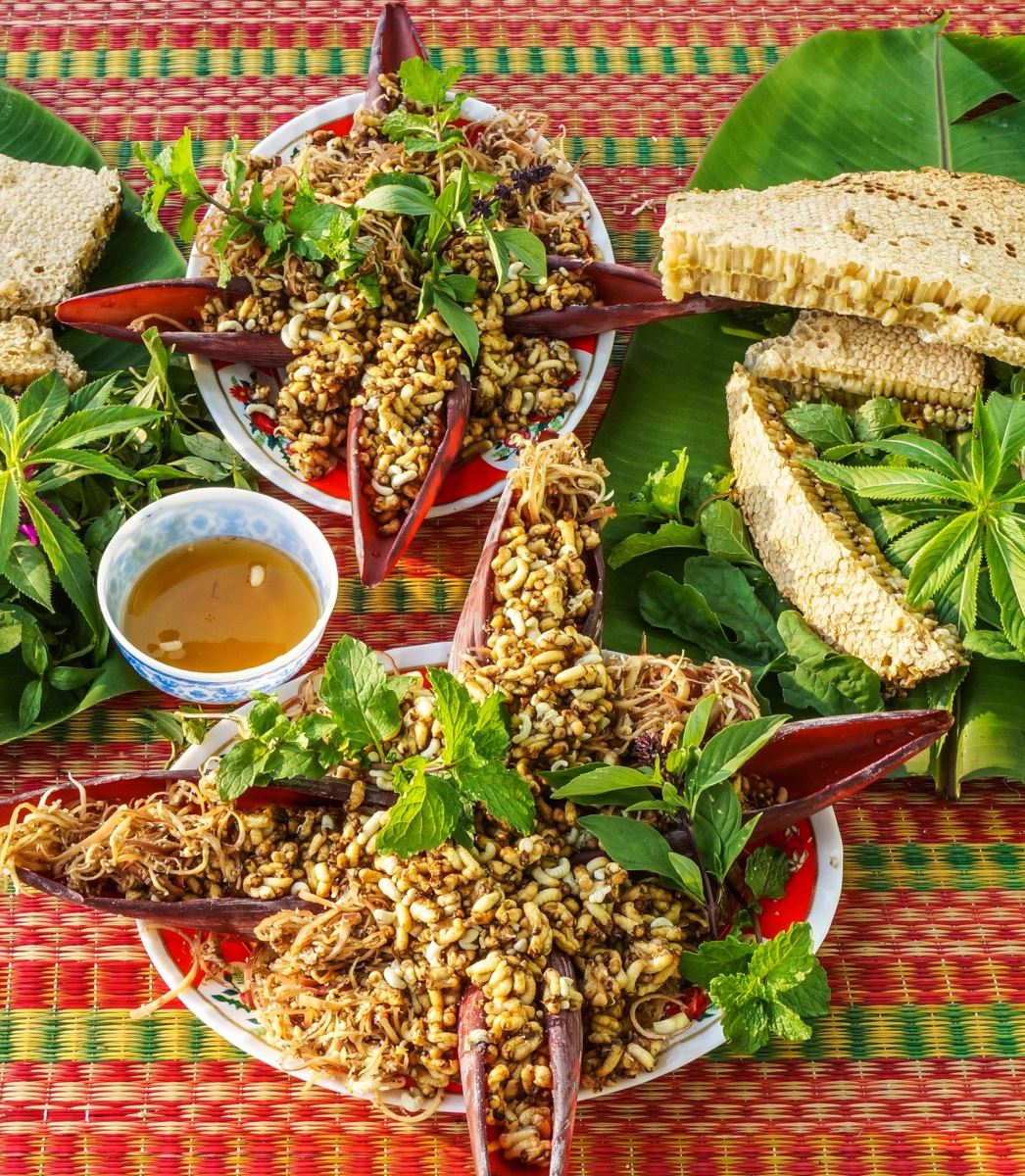 Gỏi ong non U Minh đặc sản Cà Mau