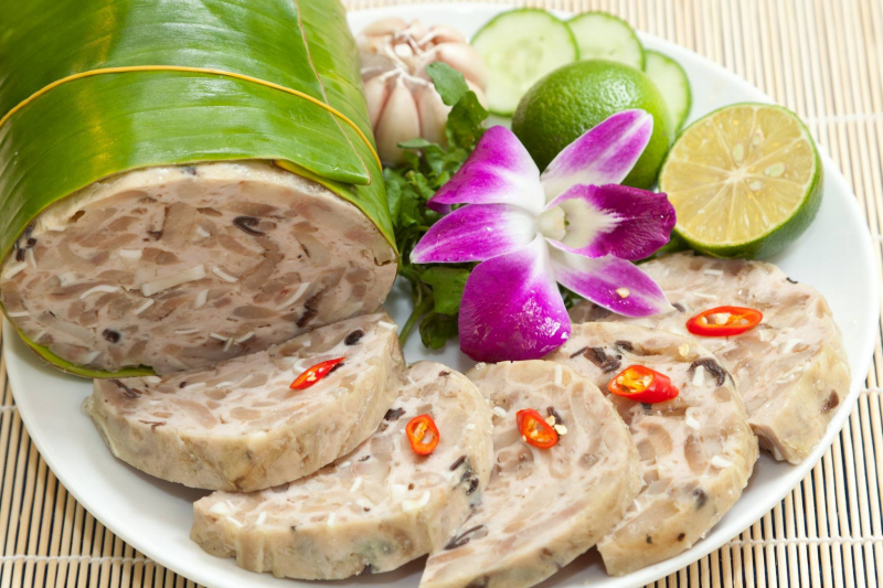Giò bì Phố Xuôi đặc sản Hưng Yên