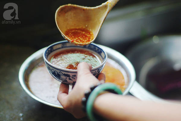 giua-sai-gon-xo-bo-van-co-mot-noi-ban-co-the-tinh-tam-voi-do-an-thuc-uong-dom-hoa-ivivu-5