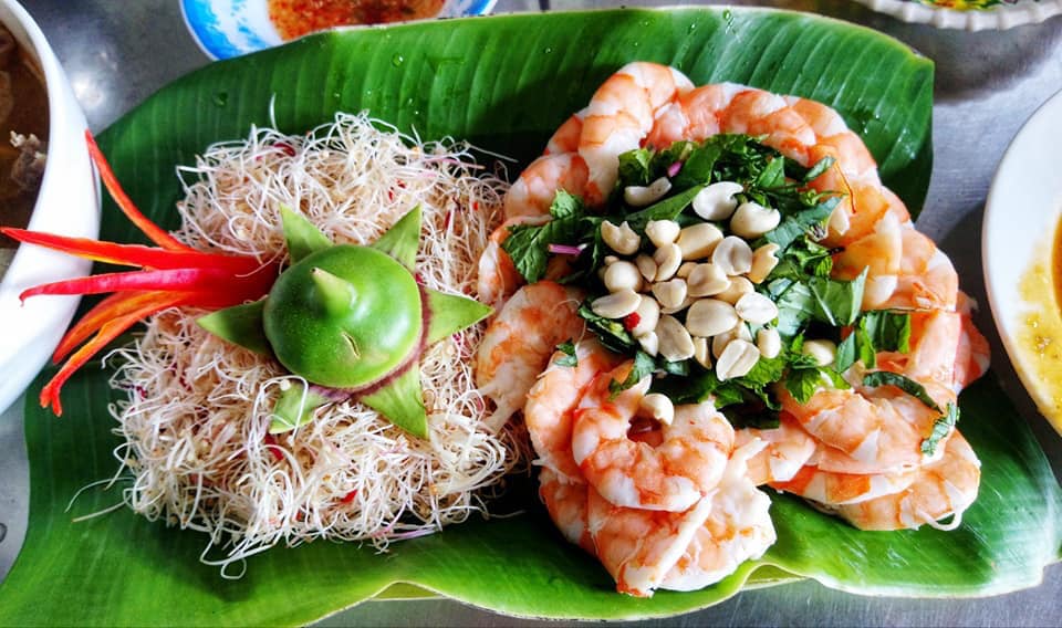 Gỏi bông bần đặc sản miền Tây