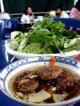 Món ngon Hà Nội qua 36 phố phường