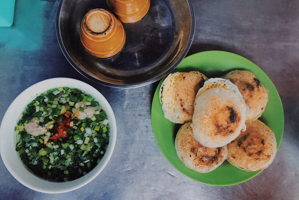 Bánh căn Đà Lạt Tết