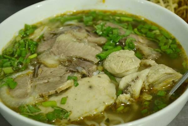 Bún chả Huế - quán ăn sáng Vũng Tàu
