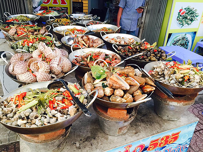 Món ốc ngon khi khám phá Sài Gòn