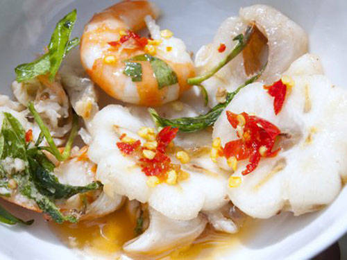 Gỏi măng cụt – Đặc sản miệt vườn Lái Thiêu